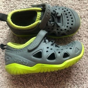 Crocs swiftwater size 8 water shoes